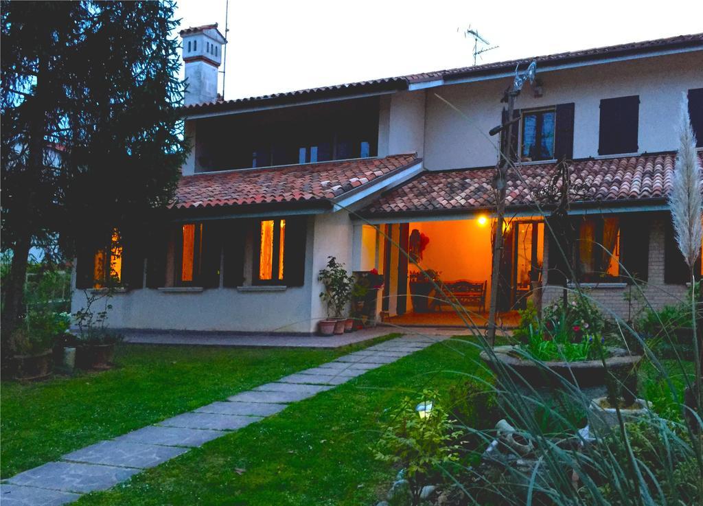 Appartamento Casa Della Nonna Новента-ді-П'яве Екстер'єр фото